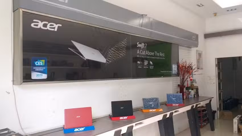 Acer Exclusive Store | Medan Bromo