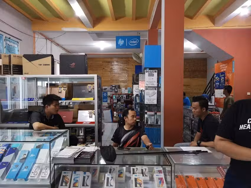 Al-Bumi IT Store