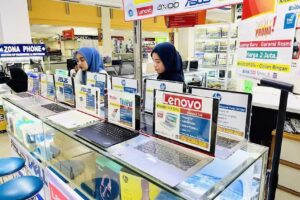 ALIF NOTEBOOK (LAPTOP)