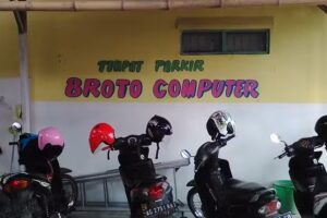 Broto Computer