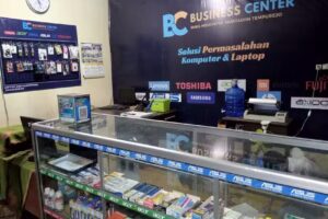 BUSINESS CENTER SMK HIDAYATUL MUBTADIIN