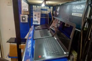 CMR Laptop / Komputer