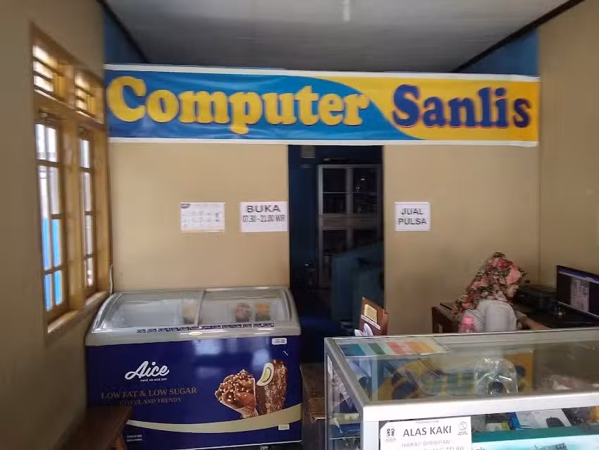 Computer Sanlis