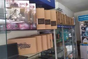 CREATIVE COMPUTER METRO