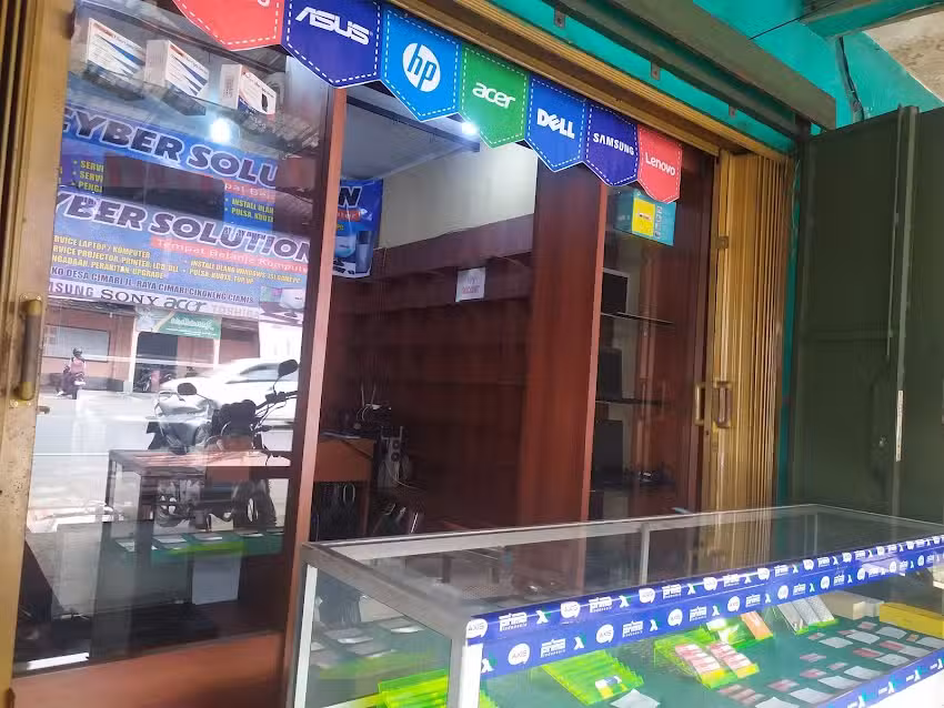 CYBER SOLUTION COMPUTER