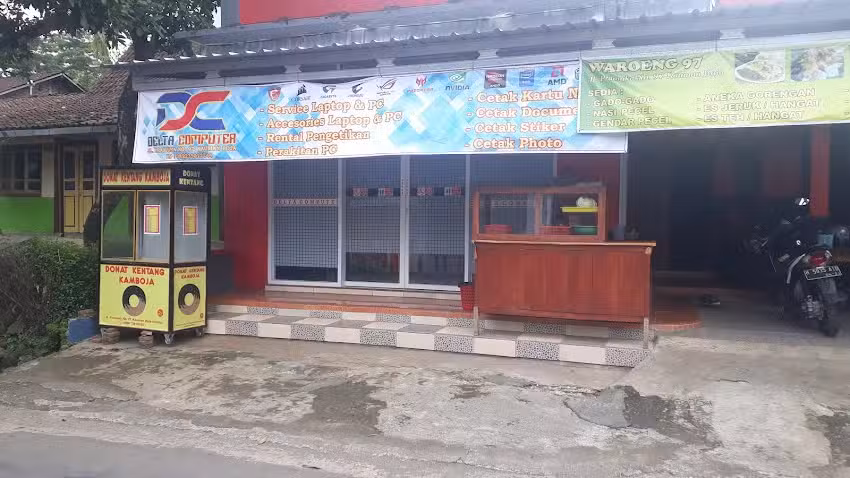 Delta Komputer Boja