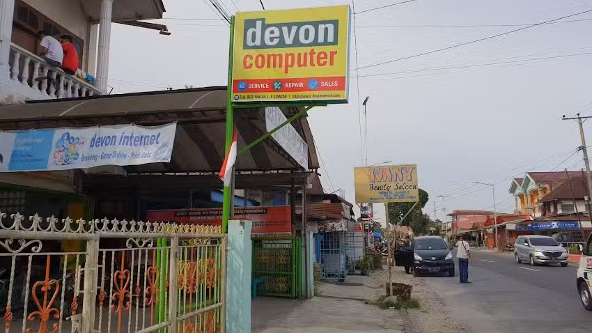 DEVON COMPUTER