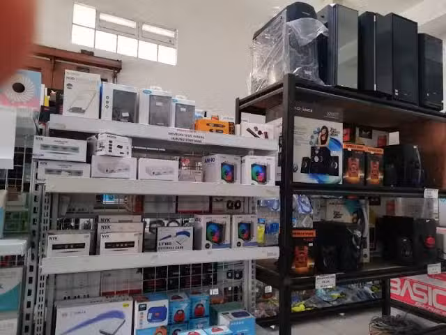 Distributor Mojokerto Almira Comp