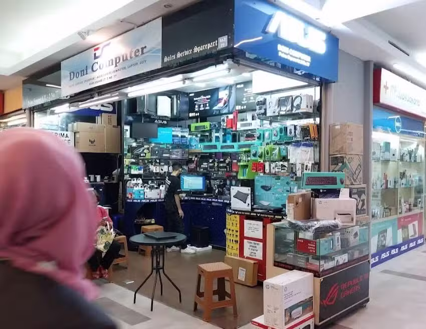 Doni Computer Lt.2 No 77 Poins Square Lebak Bulus Jakarta Selatan