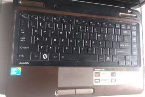 ema excellent ( Servis/ Laptop Secend)