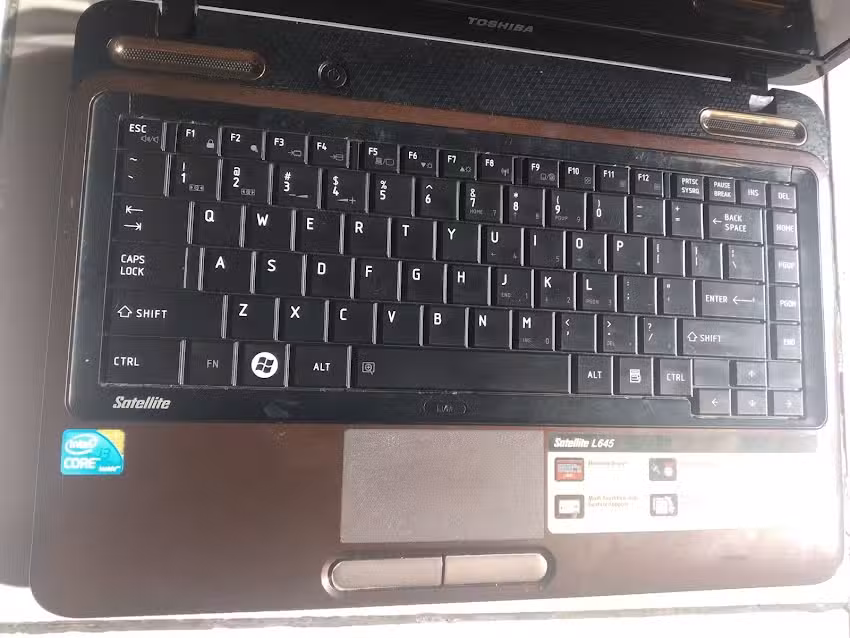 ema excellent ( Servis/ Laptop Secend)