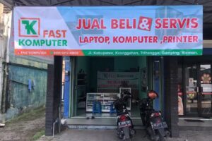 Fast komputer