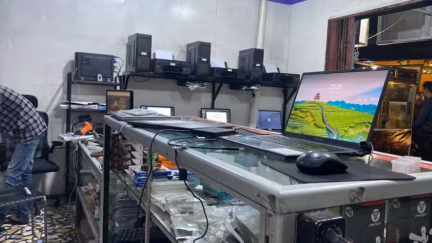 Fokus Prime Service Laptop Komputer Printer