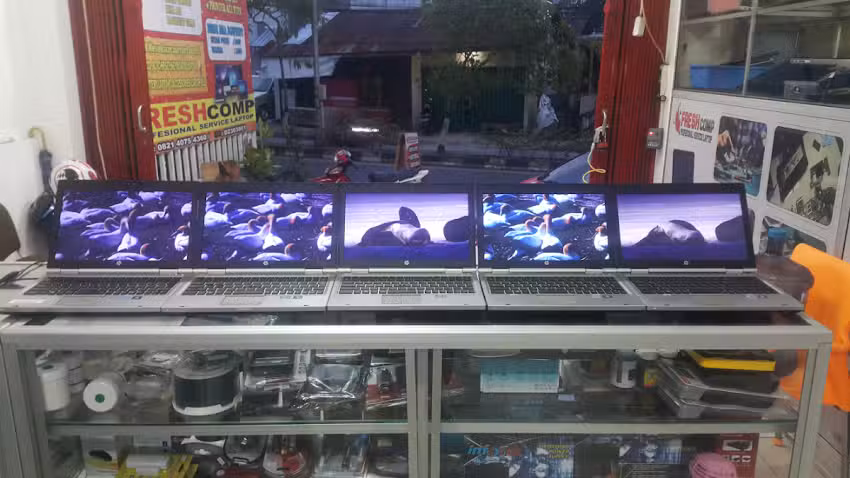 FRESHcomp service laptop balikpapan