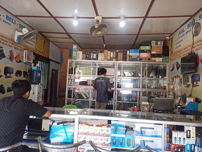 Global IT (Jual-Beli-Service Laptop&Produk IT)