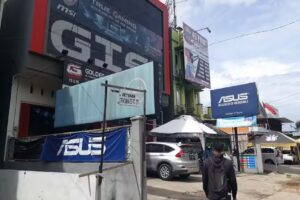 Golden IT Store (GIS Komputer)