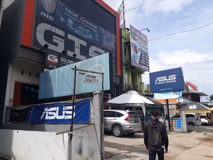 Golden IT Store (GIS Komputer)