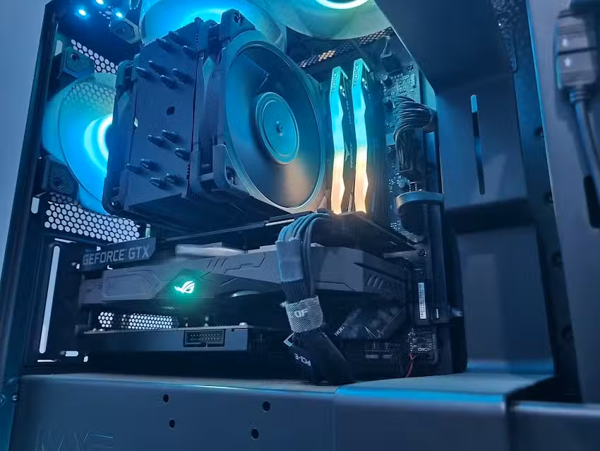 H2 Tech Komputer