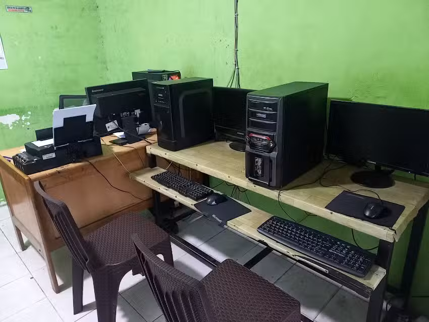 Hendra Rental Computer dan Fotocopy