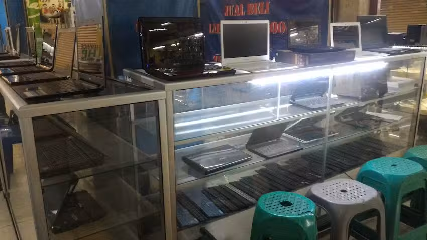 Hengki Komputer