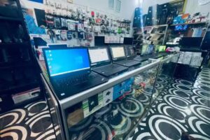 HJS PUTRA JAYA (COMPUTER & FURNITURE)