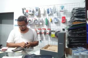 IMCOM &ndash; Jual Beli Laptop Proyektor Solo Raya