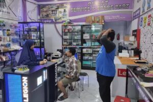 ITC KOMPUTER Melayani Jual Beli Laptop Baru & Bekas