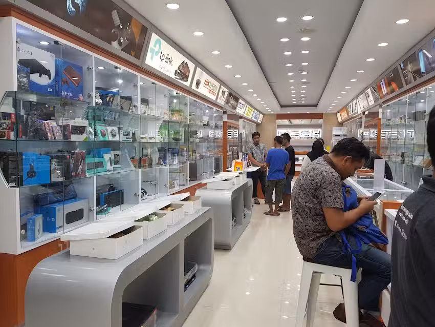 ITECH Store Toko Hp dan Laptop