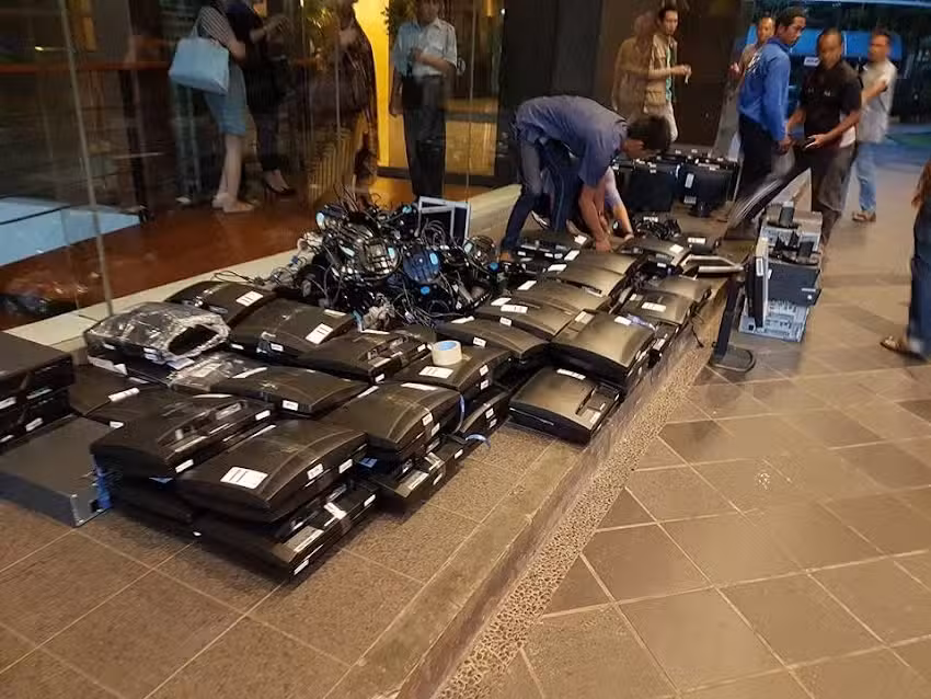 Jual Beli Komputer Bekas