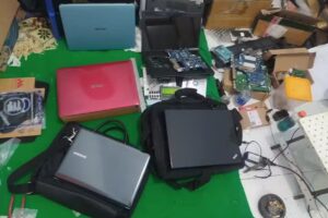 Jual beli laptop dan service