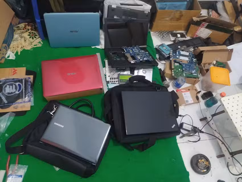 Jual beli laptop dan service