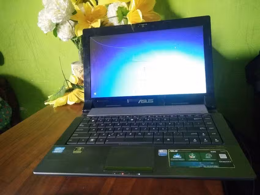 JUAL BELI LAPTOP SURABAYA