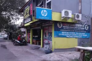 Kacapiring Komputer (Pusat Penjualan Laptop dan Service Laptop Bandung)