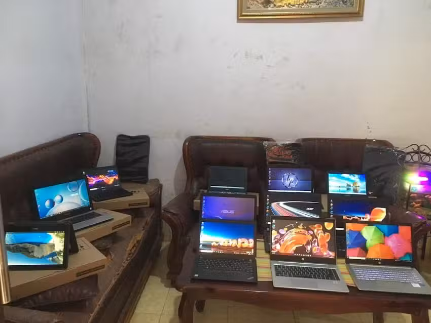 Khusus Jual Laptop Bergaransi