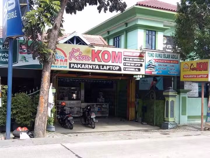 KimKOM &ldquo;Pakarnya Laptop&rdquo; SRAGEN