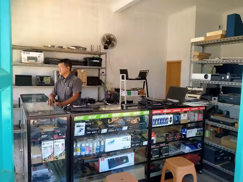 KURNIA COMPUTER SERVICE