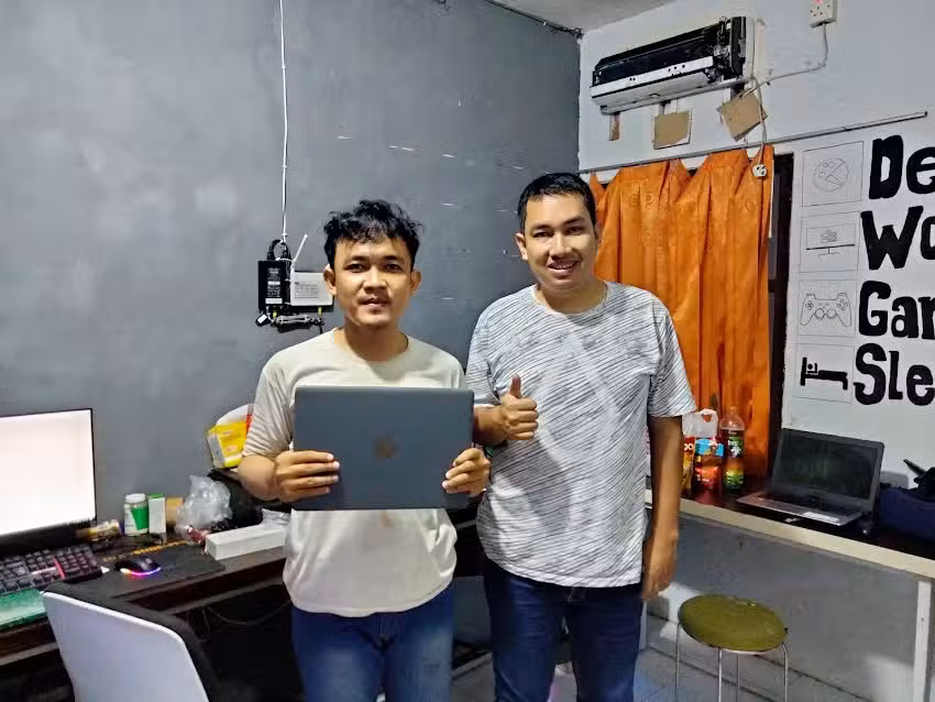 Lapak Laptop Cirebon dan ADA Durian Premium