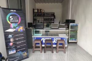 Laptop Blok 6 Kencana