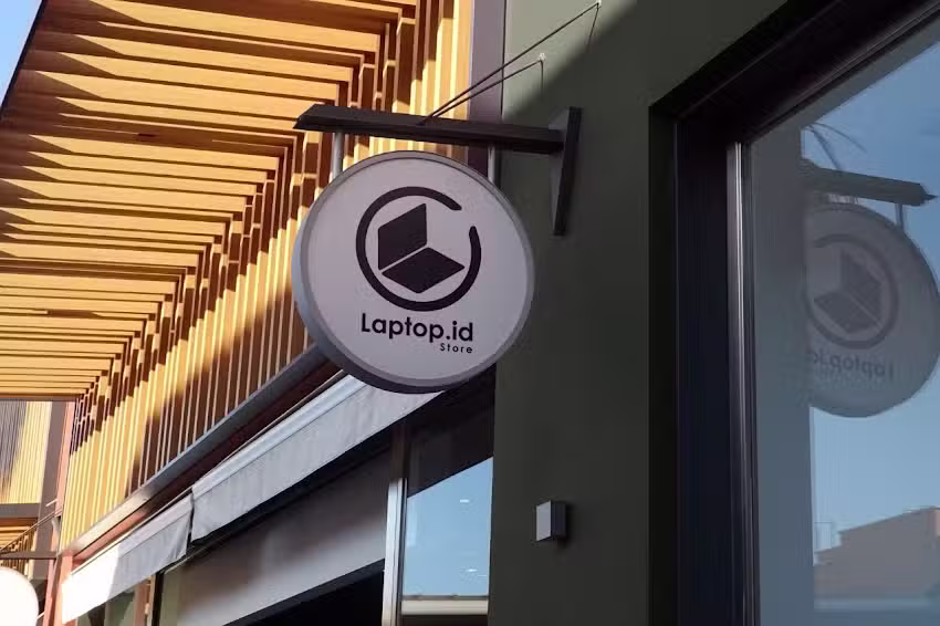Laptop id Store