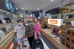 LAPTOP27 Tlogosari Semarang