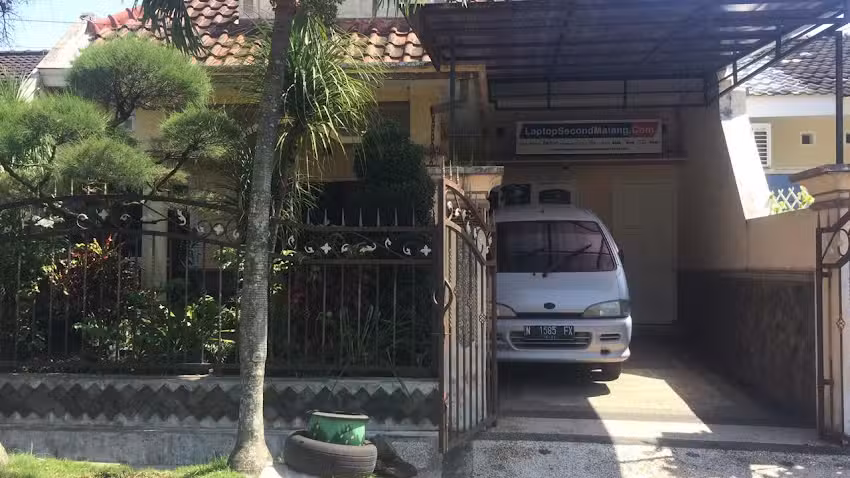 Laptopsecondmalang.com