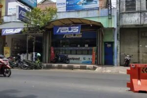 Laris Elektronik & Notebook