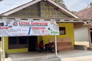 Lotus Komputer & CCTV Bangunrejo (RUMAH)