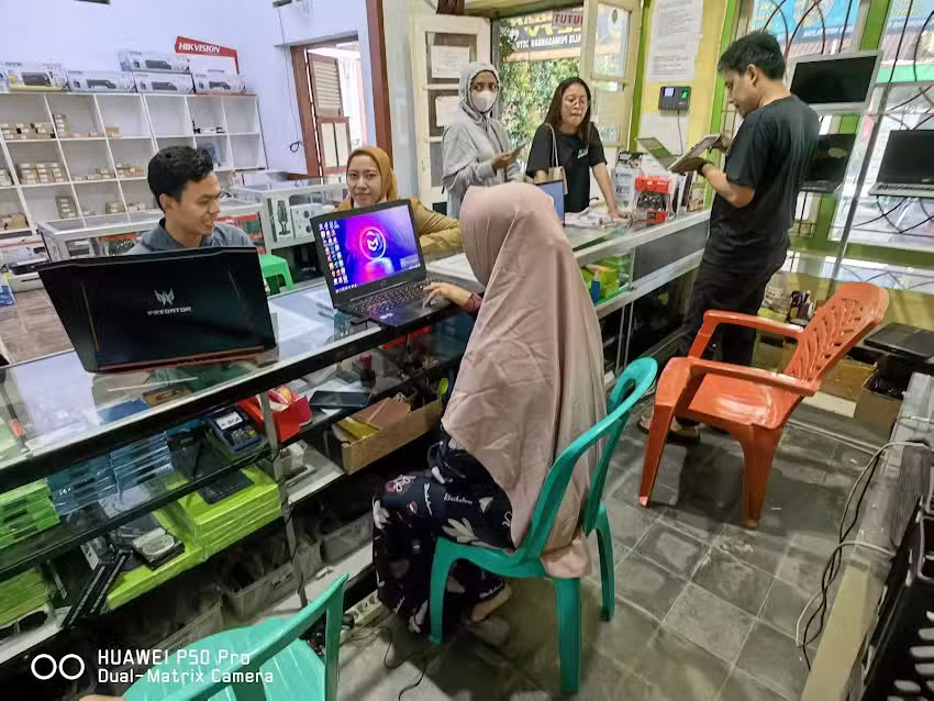 Manggar Laptop Blitar