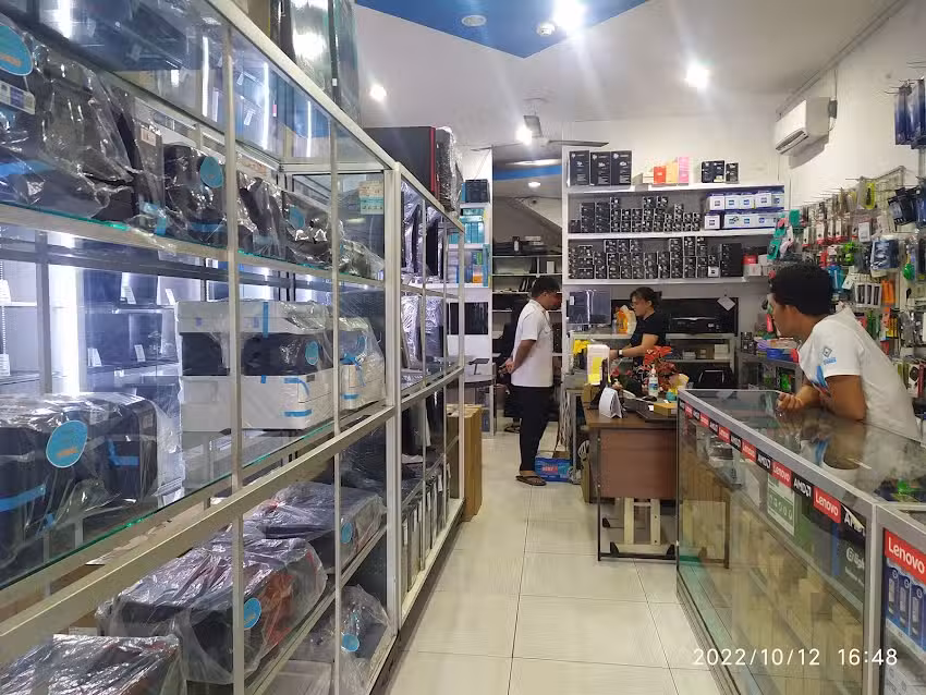 Master Computer Abepura