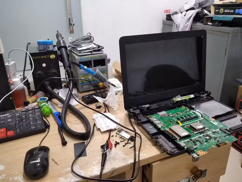 Master Laptop Semarang