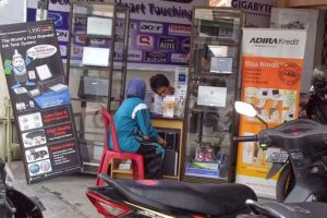 METEOR KOMPUTER PALU & SERVICE PARTNER ASUS