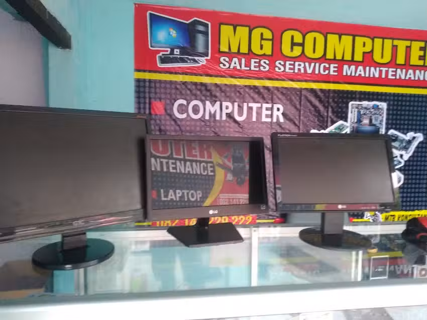 Mg. Computer