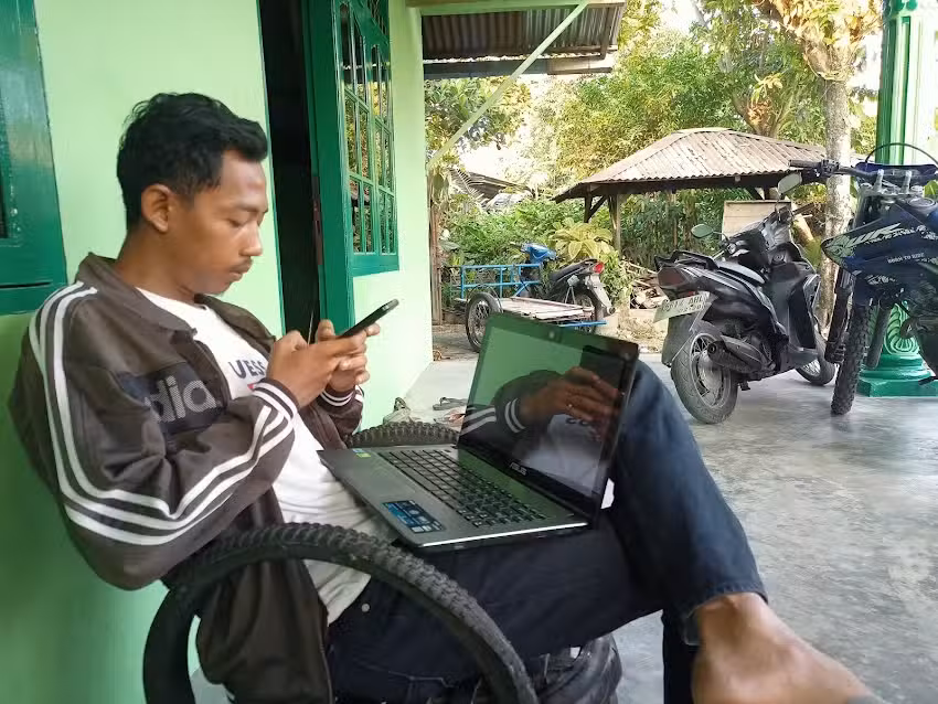 Notebook gallery Tembung