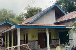 OMAH LAPTOP SLOGOHIMO